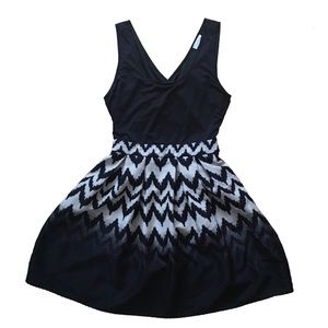 Charming Charlie B&W Chevron Crisscross Back Dress